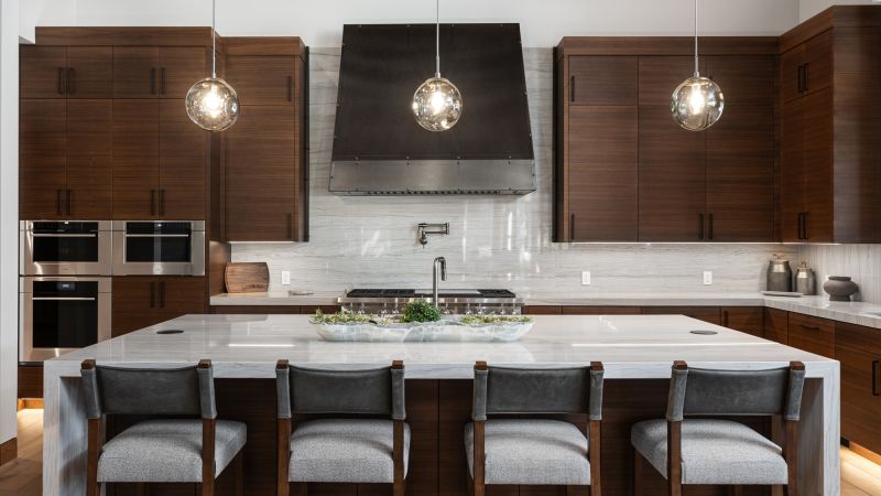 Ketra kitchen with tri-colored lighting